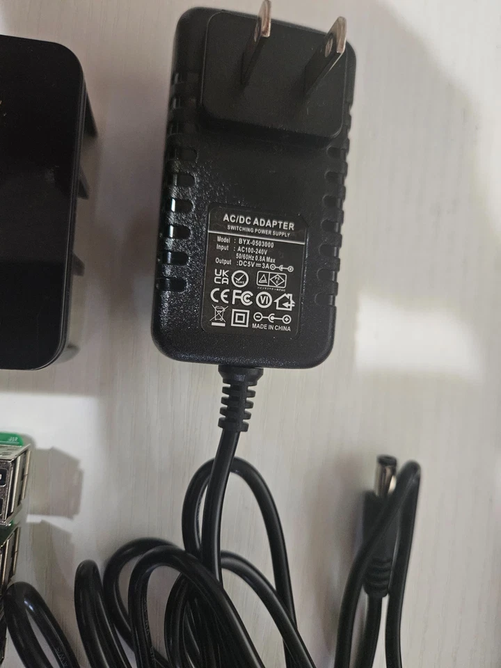 Raspberry Pi 3 Modelo B V1.2 16GB MicroSD + Estuche + Adaptador de Corriente - Listo para Usar Foto 2 de 2