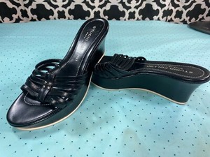 black slide platform sandals