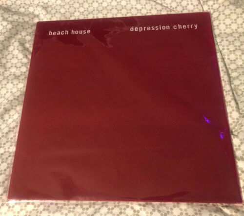 Beach House Depression Cherry LP Vinyl w Red Velvet Jacket & Inner & CD EU 2015 - Afbeelding 1 van 1