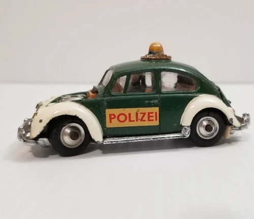 Vintage 60's Corgi #492 Volkswagen 1200 Saloon Beetle Polizei Police Car Green