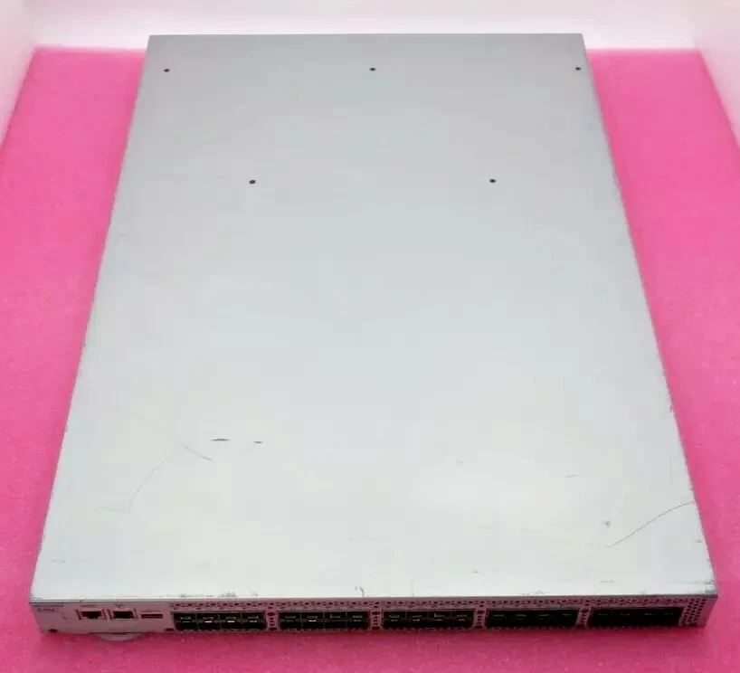 EMC Brocade DS-5100B 40-Port 24-Active 8Gb FC SAN Switch + Licenses EM-5120-0008 - Image 3 of 4