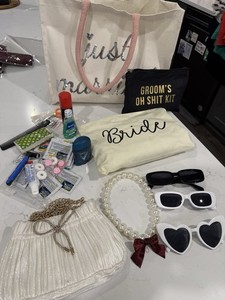 Grooms & Brides Emergency Kits Just Married Bag Pearl Dog Collar Purse glasses