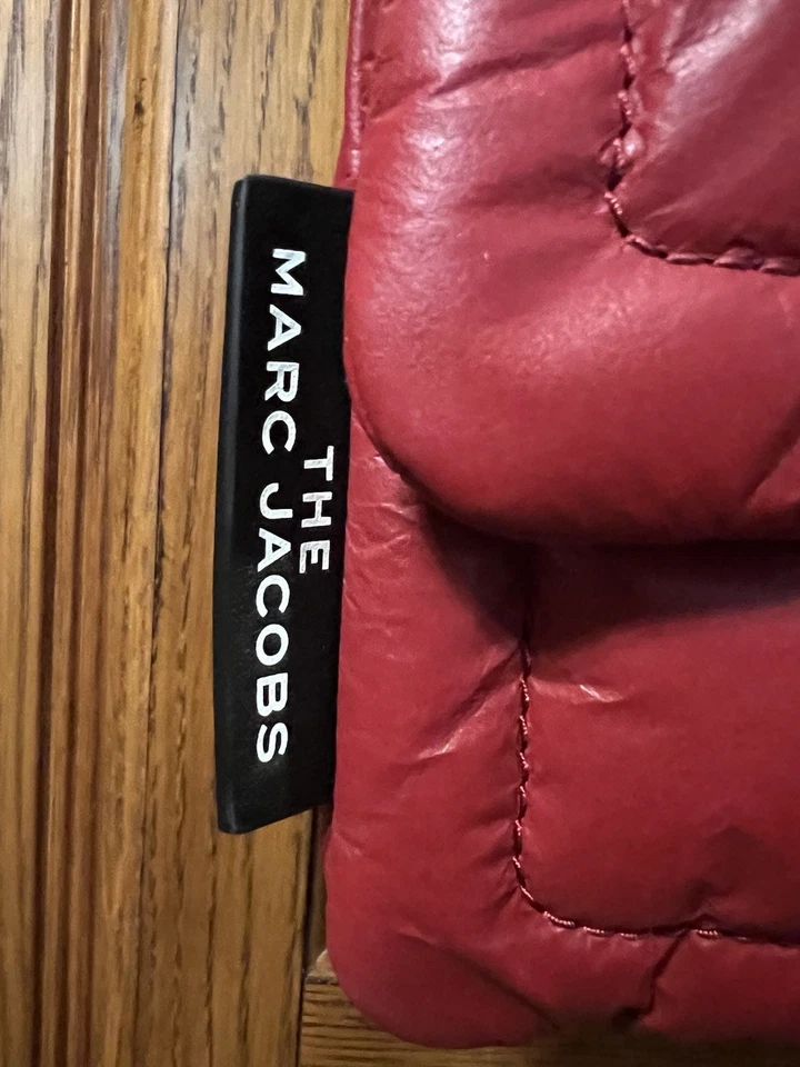 Bolsa de ombro THE MARC JACOBS vermelha travesseiro - Imagem 2 de 4