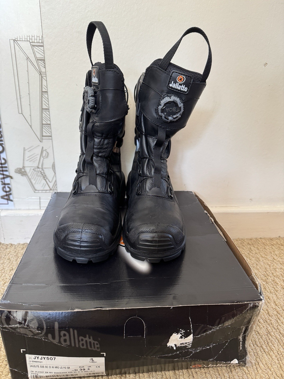 Jallatte -Jalelite Safety Work Boots. SAS S3 C1 HIRO UK 6 (EU 39) MPN JYJY507