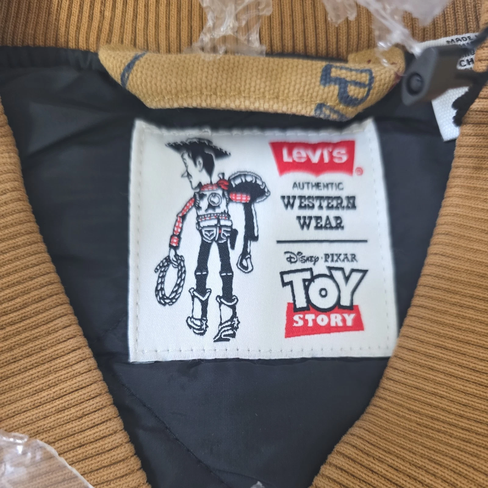 LEVI's x TOY STORY VEST Size XL Disney Collaboration Limited Edition - product detail image 3