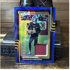 Panini 2025 Donruss Optic Donruss Threads Blue Patch Jayden Daniels DTBH-JDS