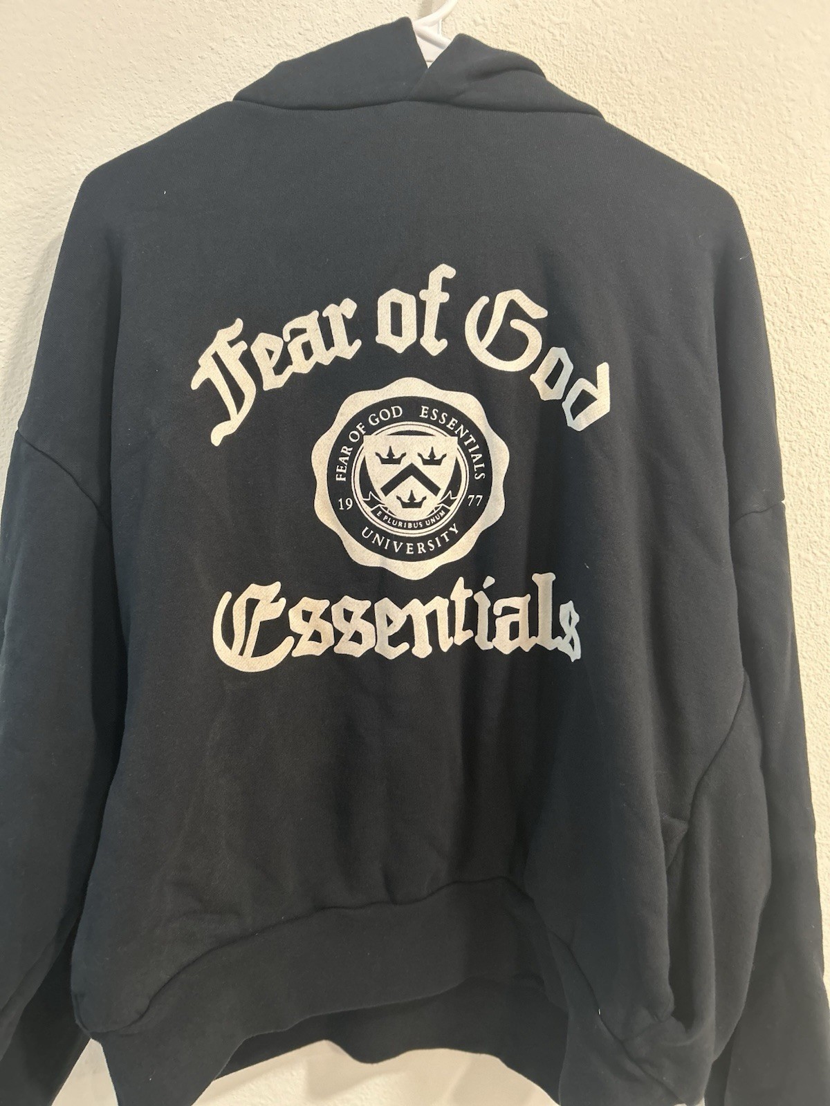 Fear of God Essentials Heavy Fleece Hoodie “Jet Black… - Gem