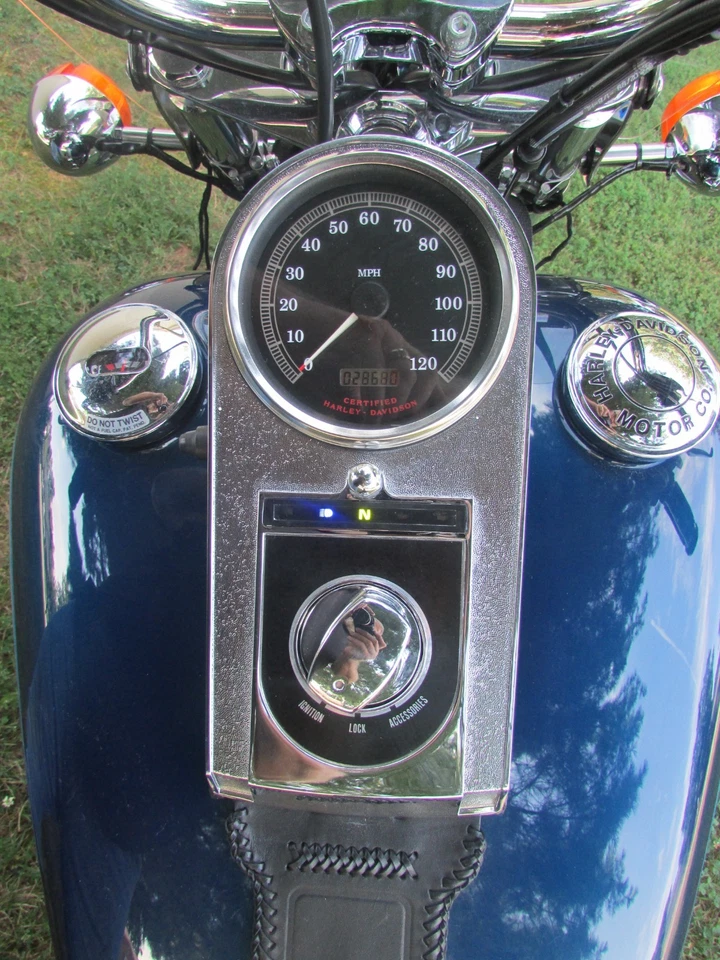 1999 Harley-Davidson Dyna  - Image 4 of 4
