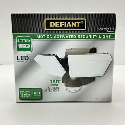 Defiant Motion Activated Battery LED 2 Head Security Light 800 Lumens 180*