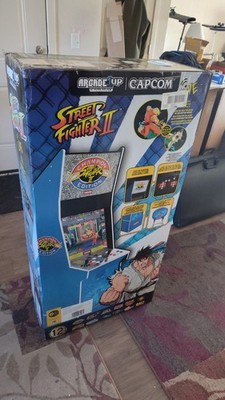 Arcade1up -BIG BLUE CAPCOM Street Fighter II, 12 Games, New