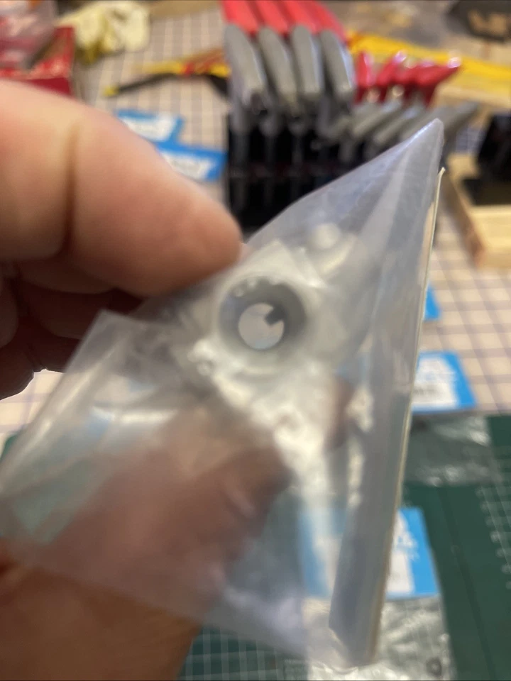 Magnum XL carb body with spray bar XLS 40–52. Part number 281265. - Image 3 of 4