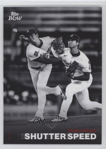 2025 Topps Black and White #1 Shohei Ohtani Dodgers
