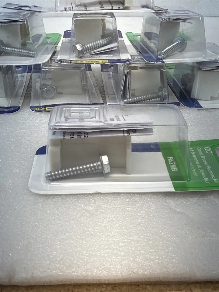 Kit de retención de circuitos Square D QO (PK2MB) - NUEVO Foto 4 de 4
