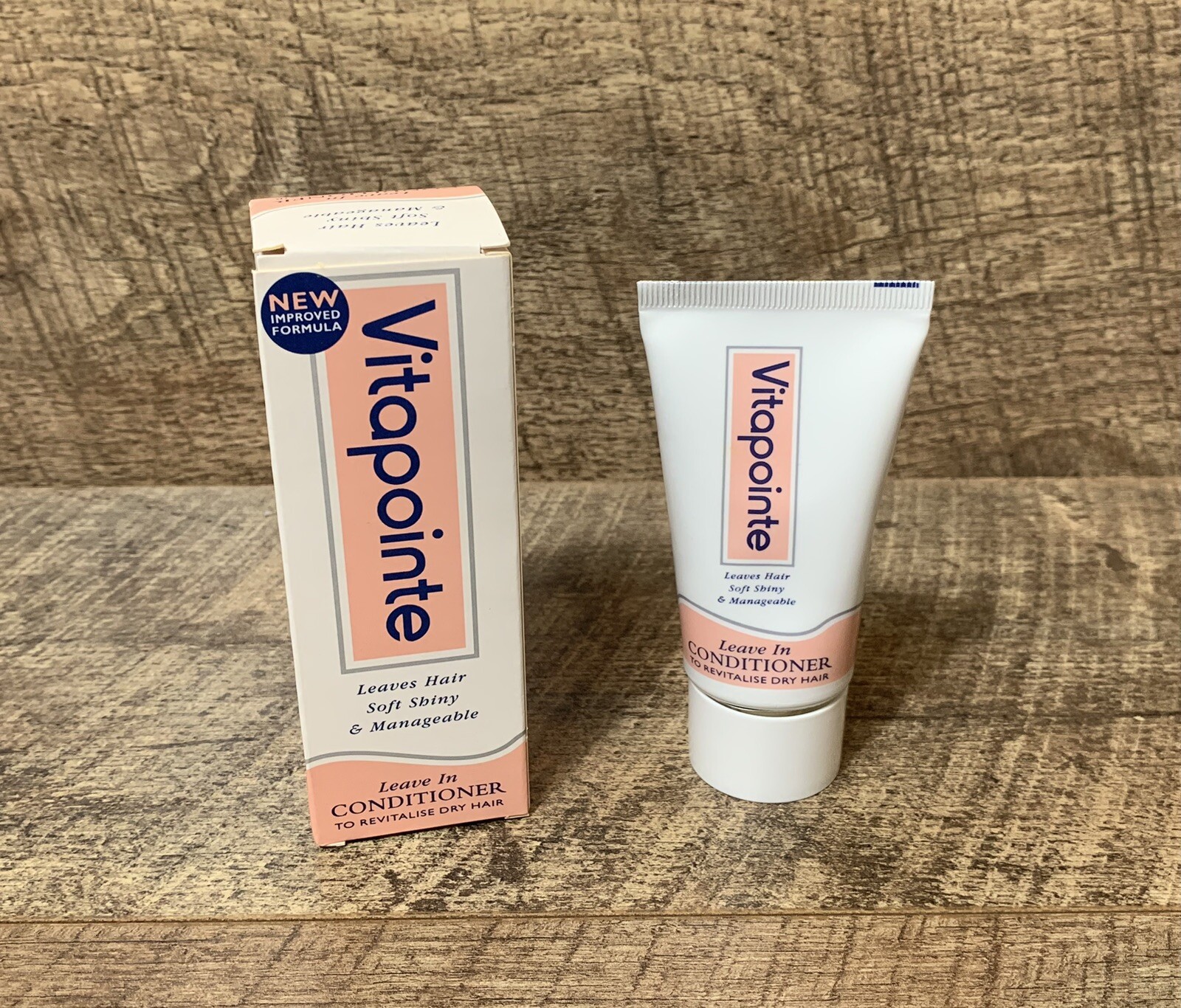 Vitapointe Leave In Conditioner To Revitalise Dry Hair 50ml