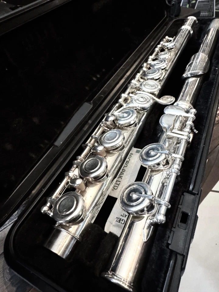 Yamaha YFL-212 - Flauto Traverso, fori chiusi, Mi snodato - Immagine 3 di 4