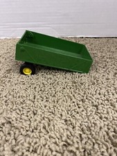 Ertl John Deere Farm Wagon Trailer Vintage Green Metal 4.5  