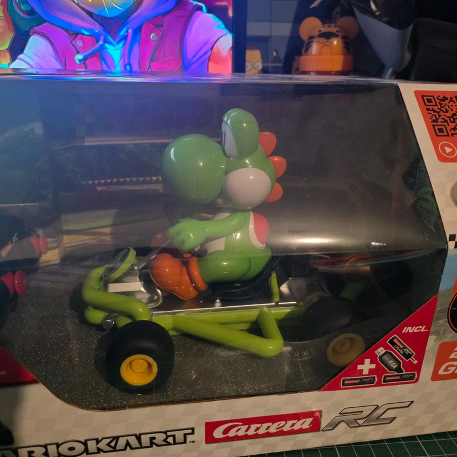 Carrera RC Mario Kart Yoshi Pipe Kart 2.4GHz Remote Control Car image 2