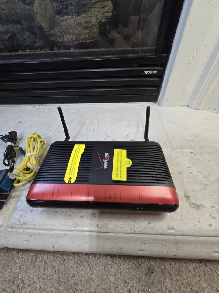 VERIZON/Frontier Actiontec Router MI424WR Rev. I Gigabit Wireless N GigE USB 3.0 - Image 4 of 4