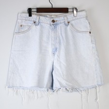 Vtg Levi's Womens 11 Waist 29" Mom 90s 37950 Cut-off Denim Shorts