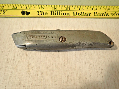 Vng Stanley 99E Retractable Box Cutter/Utility Knife 2 Extra blade made in USA