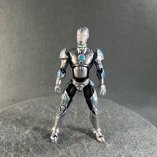 Marvel Universe Secret Wars Superior Iron Man 3.75 Action Figure Hasbro