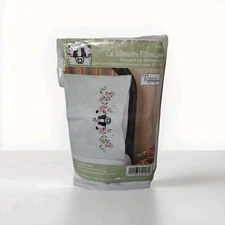 Stamped Embroidery ~ Tobin Cat Silhouette STANDARD PILLOWCASE PAIR, unfinished
