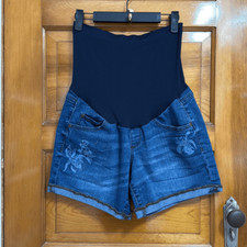 A:Glow Maternity Boyfriend Bkue Jean Shorts Women s 6