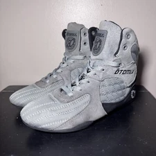 Otomix Stingray Shoes Gray M3000 Bodybuilding Weightlifting MMA Mens 8 Women 9.5