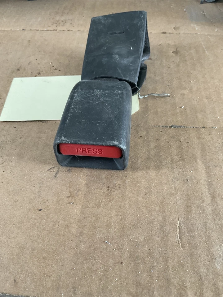 14-17 Infiniti Q50 Rear Center Passenger Seat Belt Buckle 88842-4HB0A - Изображение 4 из 4