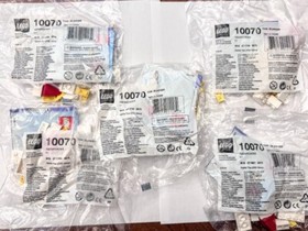 5 RETIRED Lego 10070 Christmas Santa Reindeer Polybag Christmas (2002) - SEALED