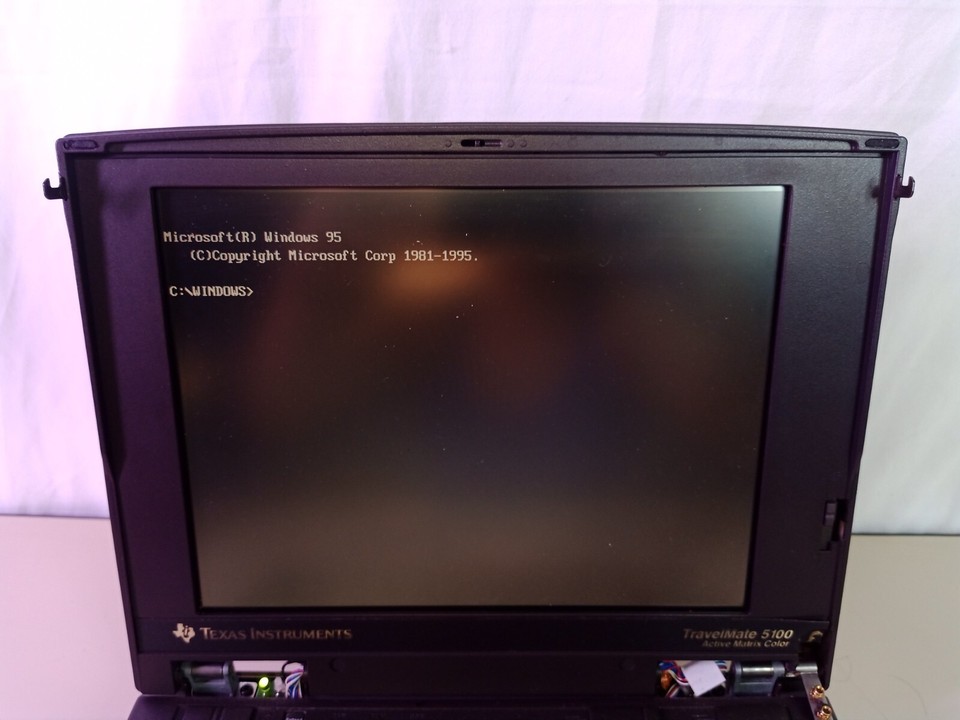 Vintage Texas Instruments TravelMate 5100 TM5100 P90 Laptop Windows 95 ...