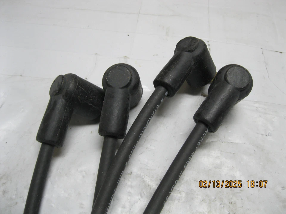 Spark Plug Wire Set Standard 9486 fits 84-85 Honda Accord 1.8L-L4 Foto 4 de 4