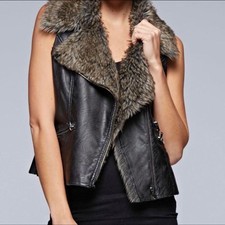  C4 ots,Vintage 2000s biker vest,brown and black with faux leather trim.Size XL