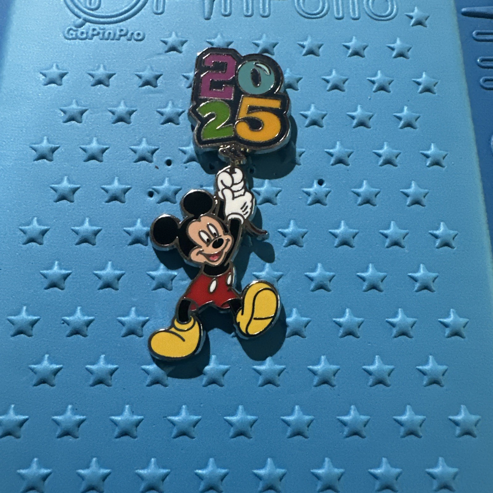 Disney Mickey 2025 Balloons Pin (U4:170329)