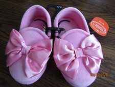 NEW WONDER NATION BRAND GIRL'S CUTE PINK SLIPPER RUBBER SOLES SIZE 9-10