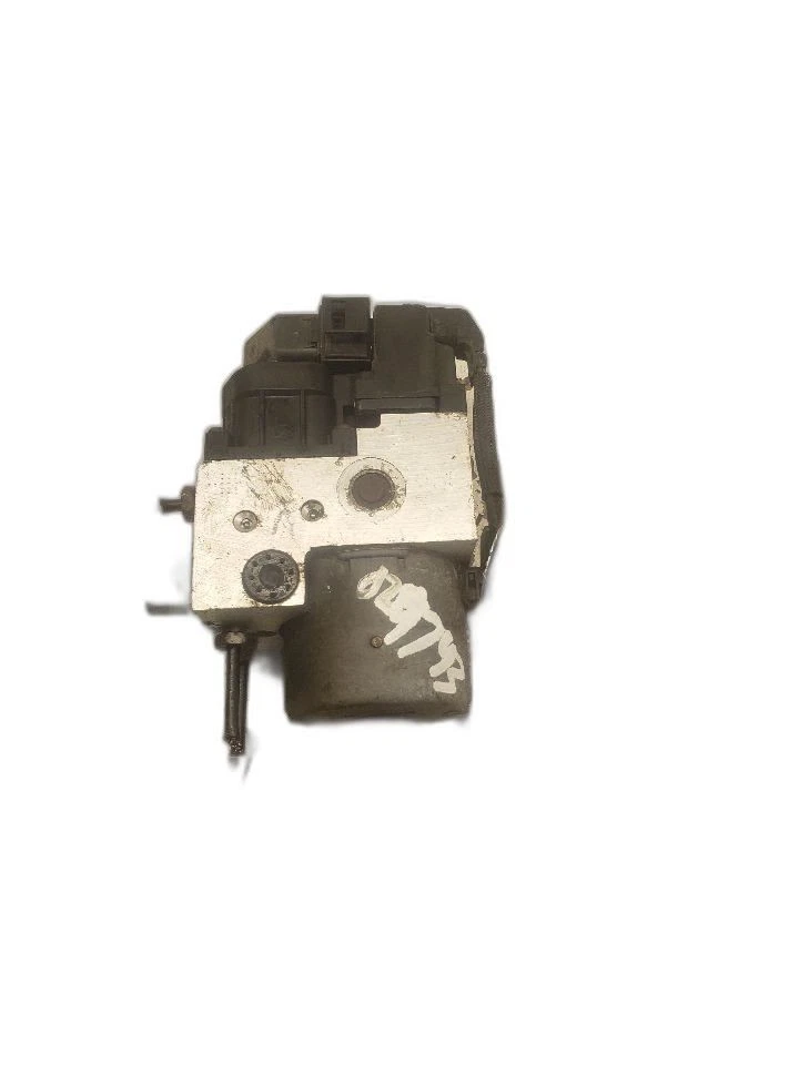 ABS Brake Pump Control Module Fits 2004-2007 Saturn VUE - Image 4 of 4