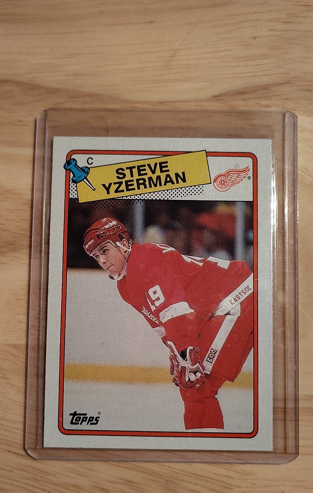 1988-89 Topps - Steve Yzerman #196