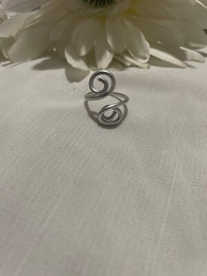 Silberdraht umwickelter handgefertigter Ring