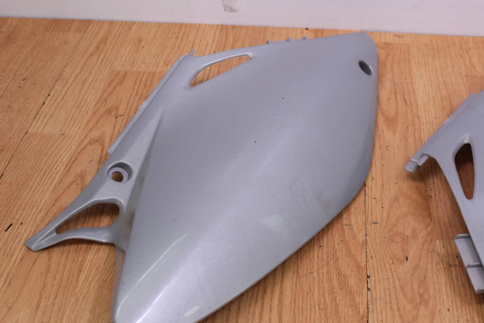 Honda CRF450R CRF450 CRF 450 2003 Acerbis cubierta lateral izquierda y derecha/panel gris Foto 3 de 4