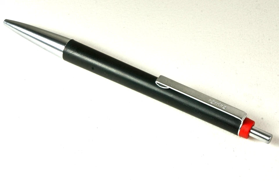 Klassischer ROTRING Kugelschreiber, 80er J. massive Metallspitze.   (K100)