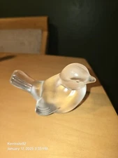 Vintage Fenton Art Glass Sparrow Bird Figurine Paperweight Stamped