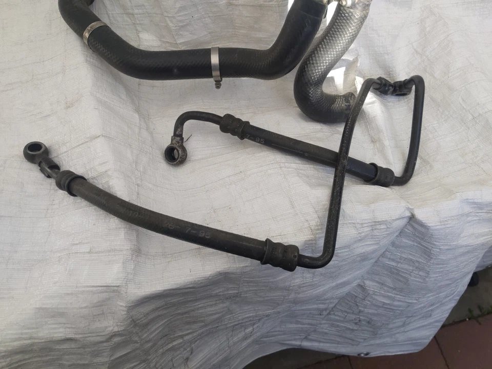 1995 KAWASAKI GPZ 1100 TERMOSTATO CARCAÇA TAMPA LINHAS DE ÓLEO PACOTE LINHAS DE ÁGUA!!!!!! - Imagem 4 de 4