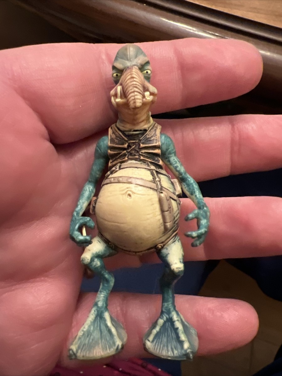 2002 Star Wars Watto Mos Espa Junk Dealer 3.75” Action Figure