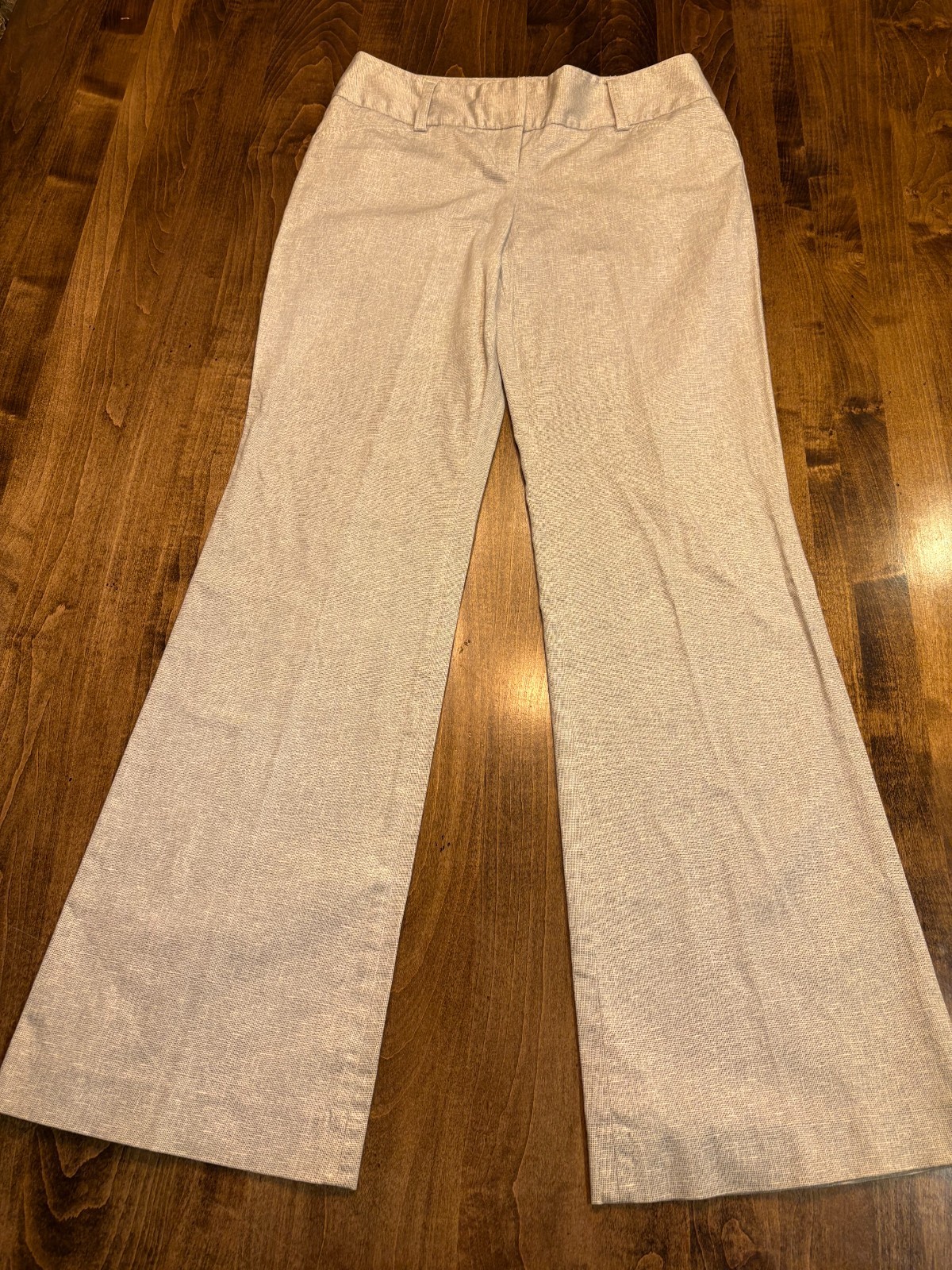 Express Design Studio White/Gray Subtle Patterned… - image 1