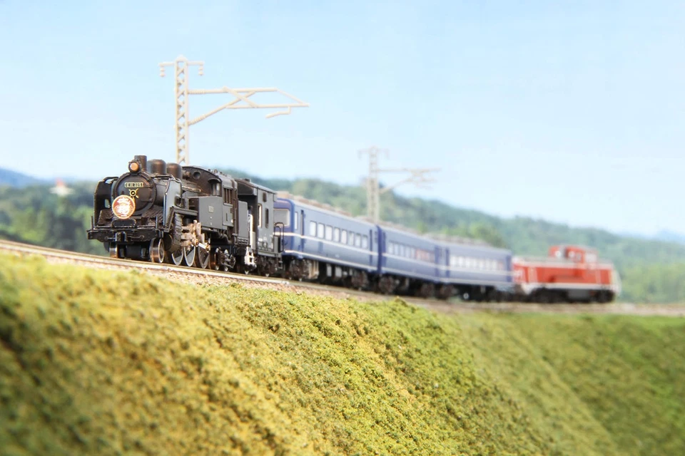 Rokuhan Z Gauge C11 Type Steam Locomotive No. 325 Tobu Railway SL "Taiki" Type T - Image 3 of 3