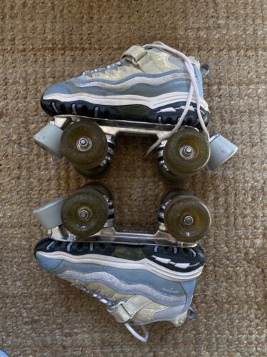 Skechers Roller Skates US 6 Shoes - Picture 1 of 6