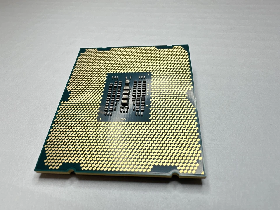 CM8063501288301 / SR1AN Intel Xeon E5-2620 v2 2.1GHz 6-Core 15MB Cache - Image 2 of 2