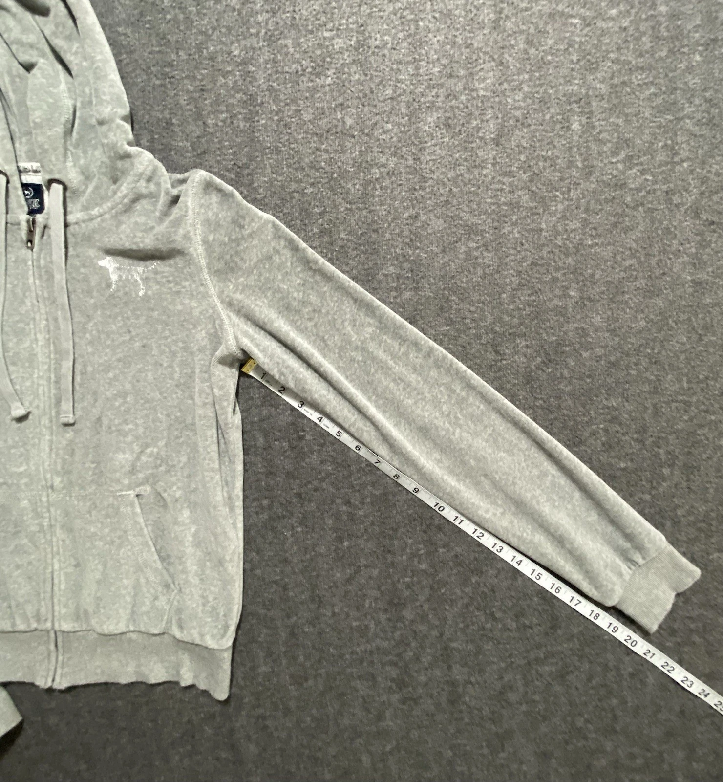 UNDERCOVER Felpa con cappuccio Victoria's Secret Love rosa grigia taglia S