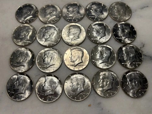 20 Kennedy 1967 Half Dollars 40% Silver Very Good Condition # 18