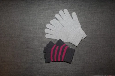 2 Paar Handschuhe für Mädchen, mit und ohne Finger, guter gebrauchter Zustand - Bild 1 von 2